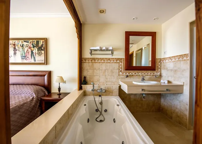 Apartment Malibu Mansions By Costarentals - Ref 242